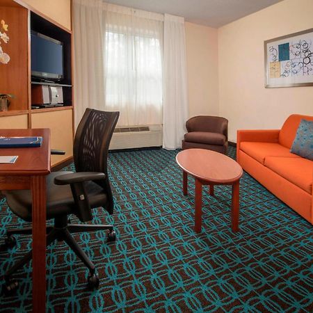 Fairfield Inn & Suites By Marriott Williamsburg Pokoj fotografie